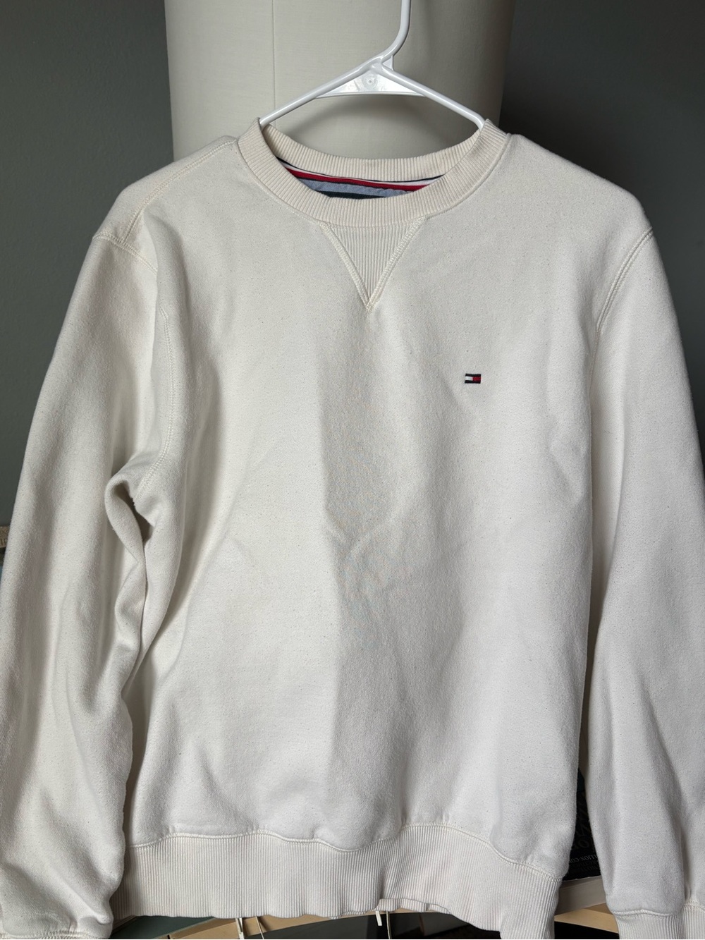 Tommy Hilfiger Off-White Crewneck Sweatshirt